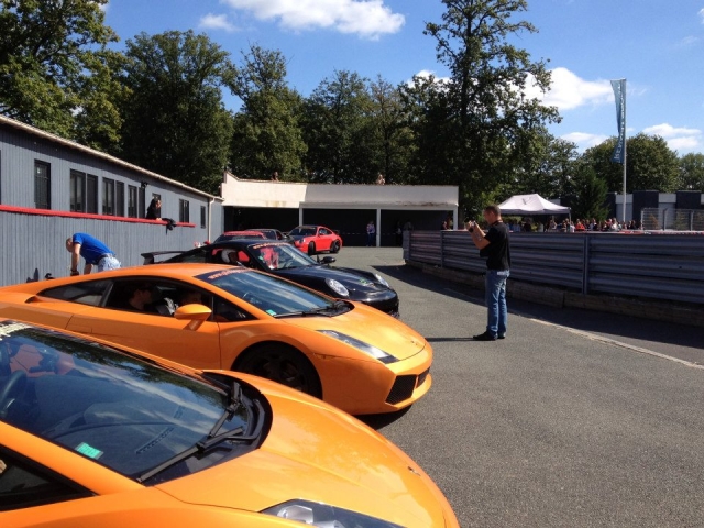  Entdeckung der GTs in Nogaro 