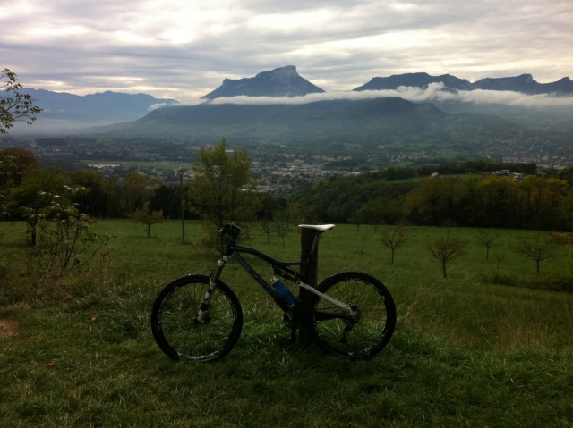  Scuola di ciclismo in Alta Savoia 