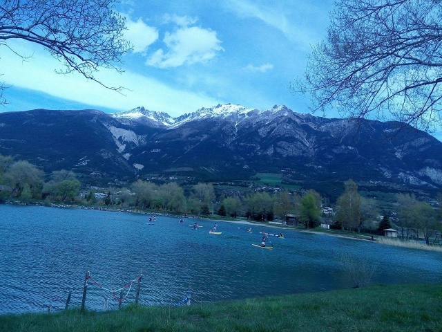  站立式划桨游览 Embrun 