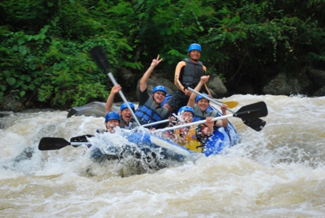  Rafting 