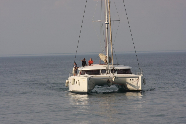  Assistance and supervision during navigation