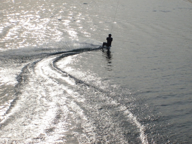  Wakeboard at the end of the day 