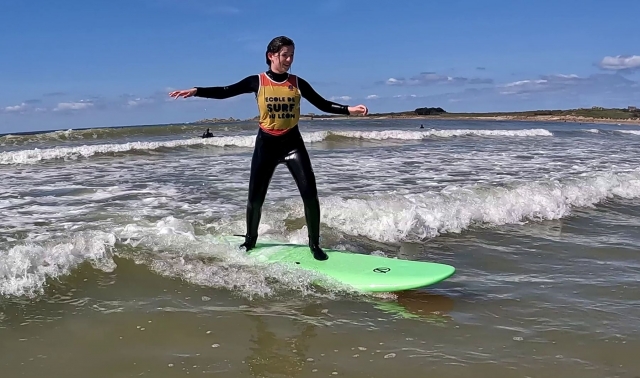  Gleiten Sie auf dem Wasser