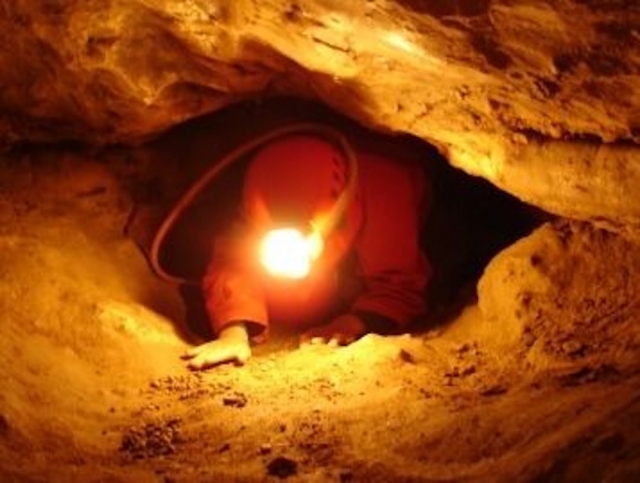  Underground adventure in Ariege. 
