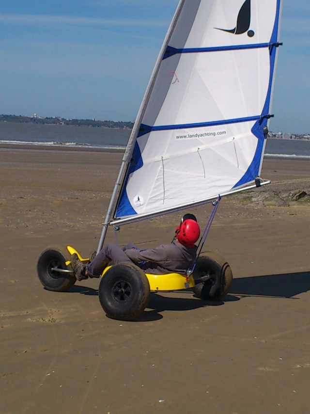  EKS 44 juju sand yacht Saint Brévin 