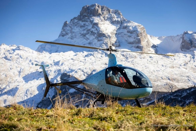  Voo de helicóptero na Alta Sabóia 