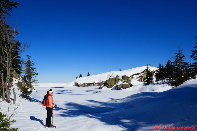  Escursione in montagna sotto la neve