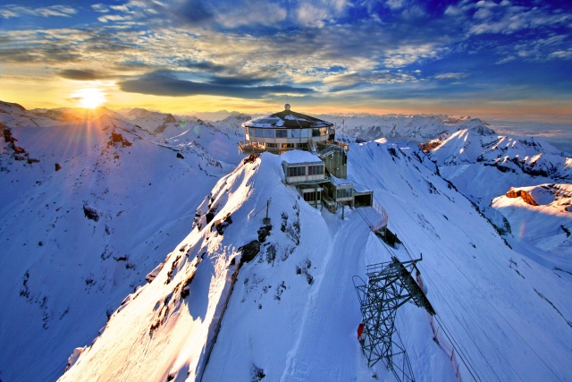  Vista dall'elicottero sul Monte Bianco 