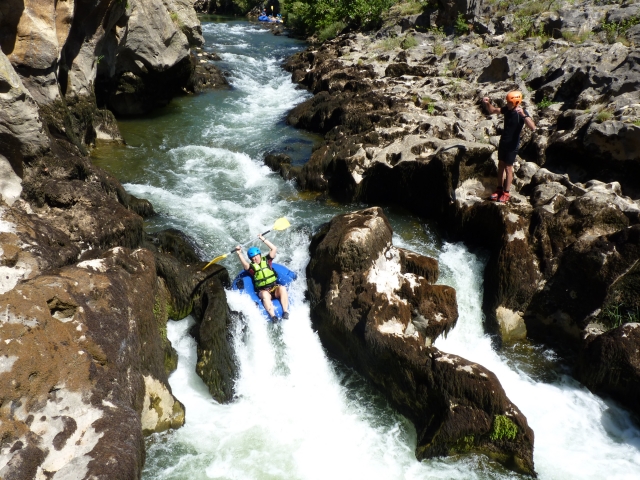 S'accrocher à la première chute