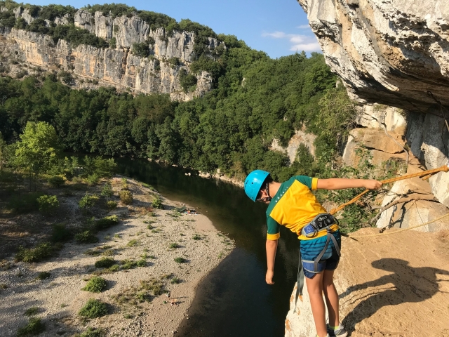  Klettersteig: Sichere Aktivität in der Ardèche 