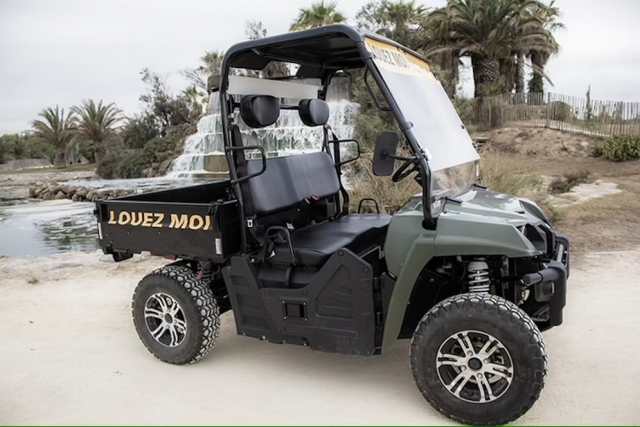  Nel parcheggio del nostro centro, pronto per l'escursione 