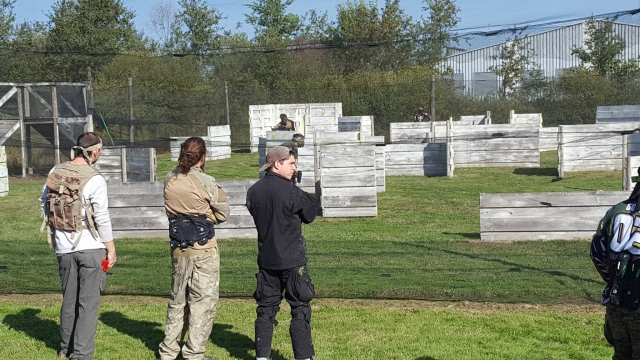  Gioco di paintball iniziata 