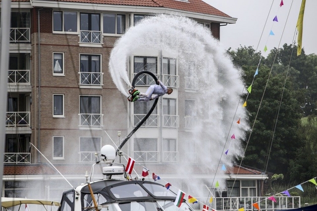  Salto en Flyboard 