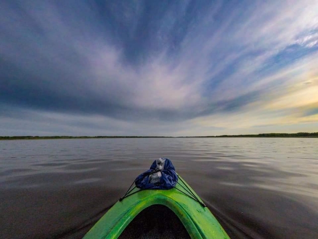  The lake offered to you 
