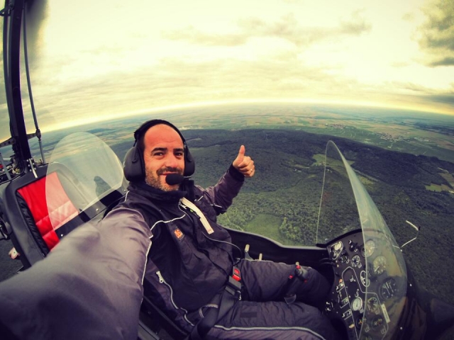 Voo de AutoGire com nosso instrutor certificado pelo estado