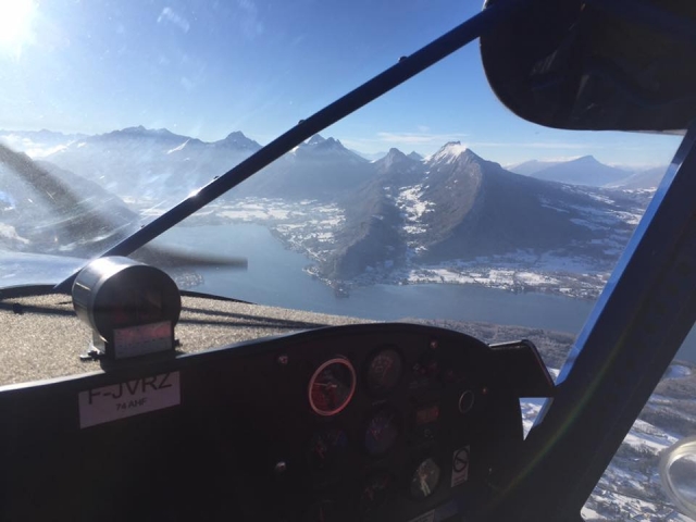  enjoy a gyroplane flight 