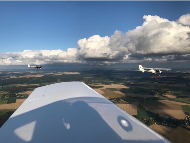 Survol de Rouen et ses environs