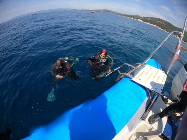  Diving activity finished 