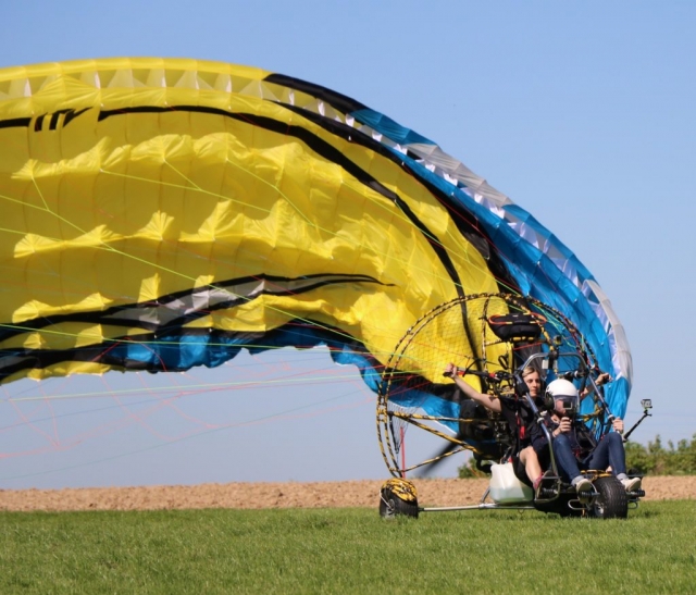  Tomação do paramotor 