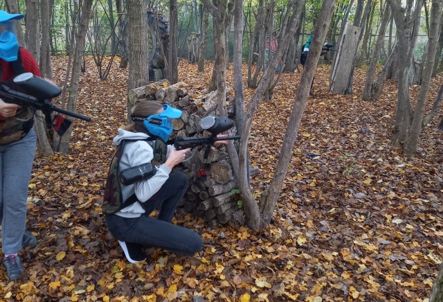  Paintball im Wald 
