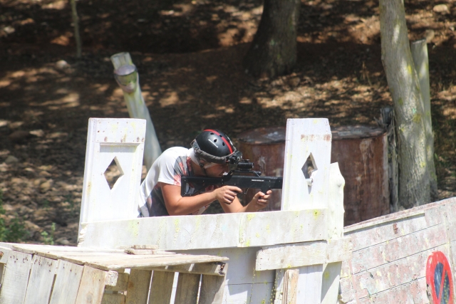  Campo allestito per laser game 
