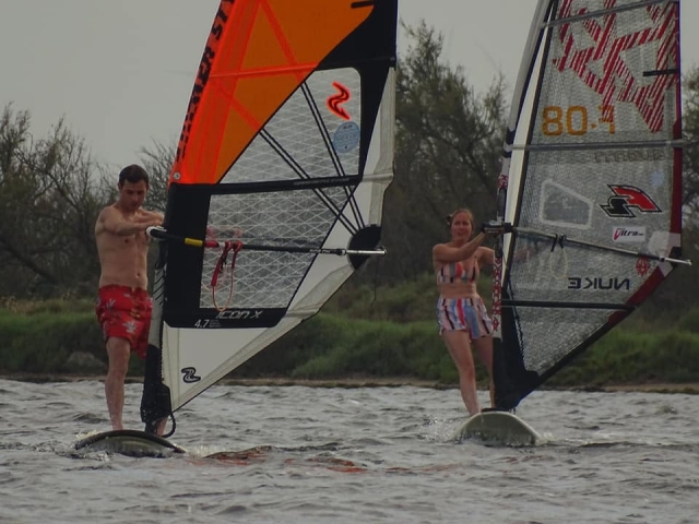  Noleggio di windsurf per due 