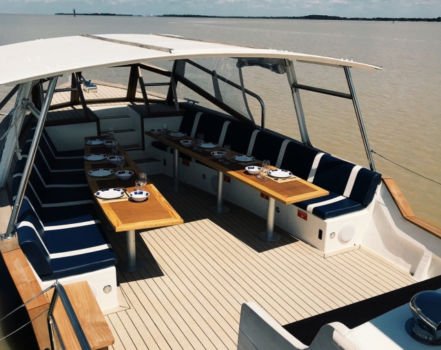 Tiempo agradable en barco 