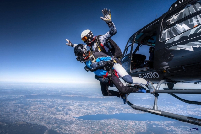  Salti a 7.000 m 