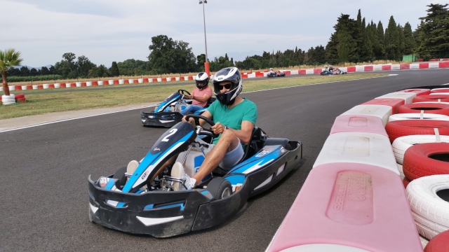 Single-seater kart 
