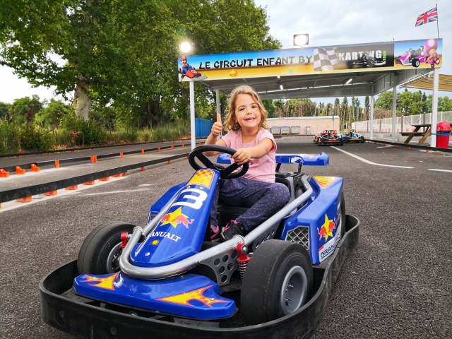  Karting for children 