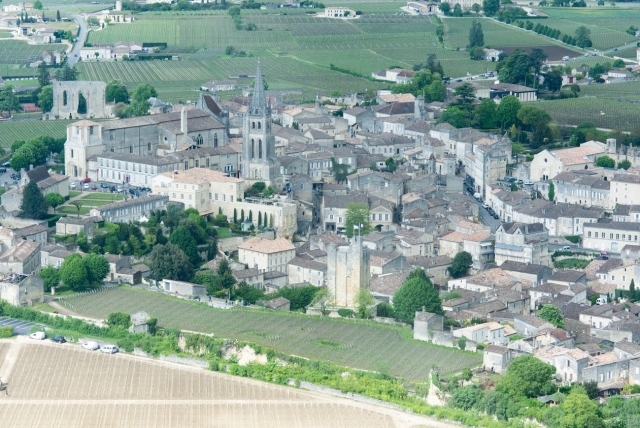  Attraktive Lage rund um Libourne.