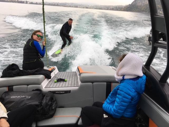  Inizio del wakesurf. 