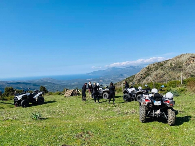  A magnificent setting for a quad hike. 