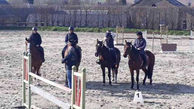 Cours d'équitation à Landes sur Ajon