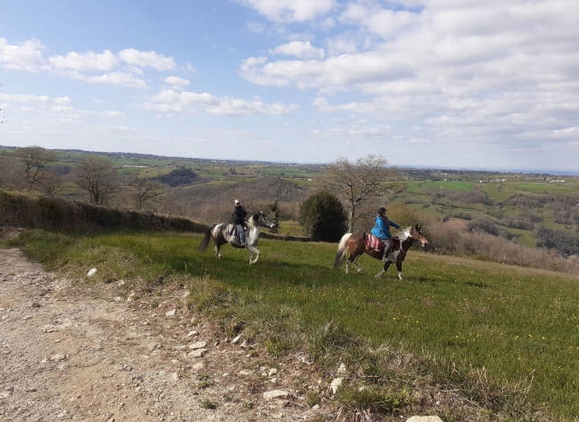  Reiten im Aveyron 
