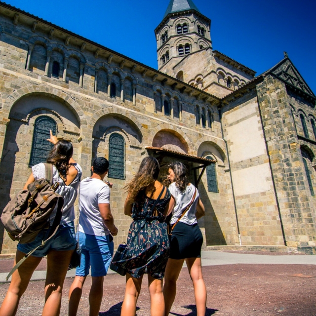  以有趣的方式探索这座城市 