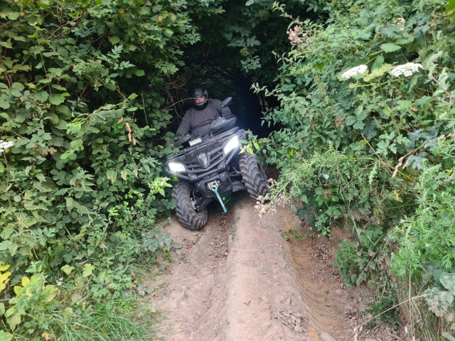  Passage through narrow trails by quad 
