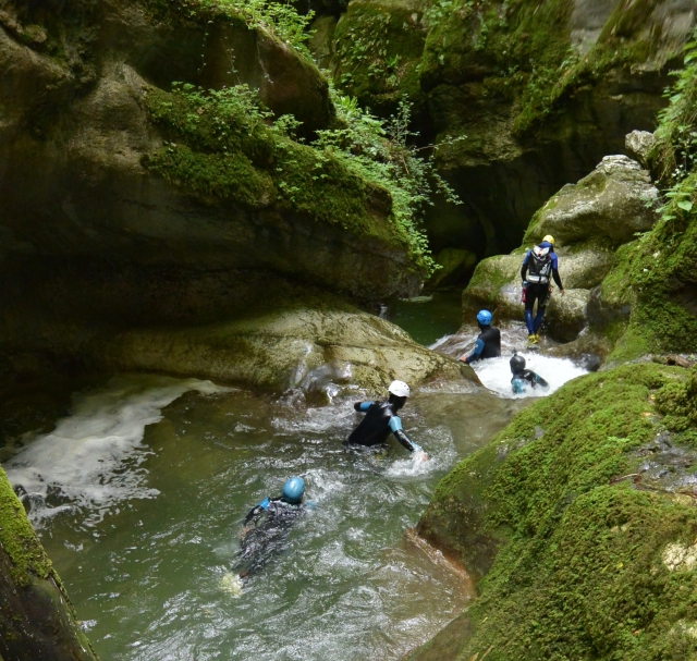  Large basin in the Grenand canyon 