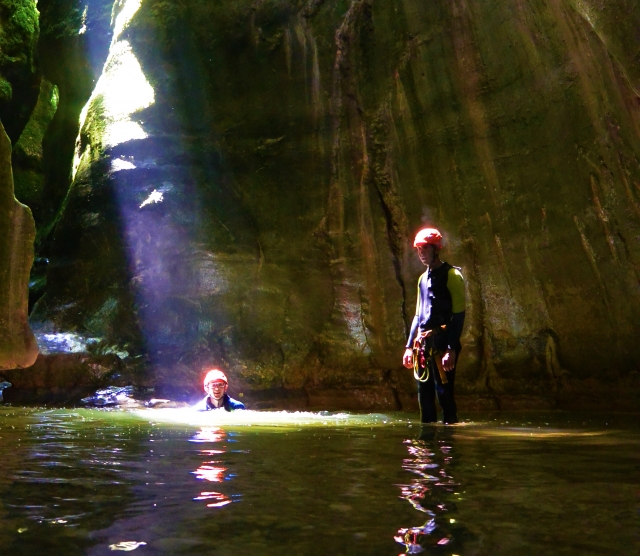  Ray of sunshine in the Groin canyon 