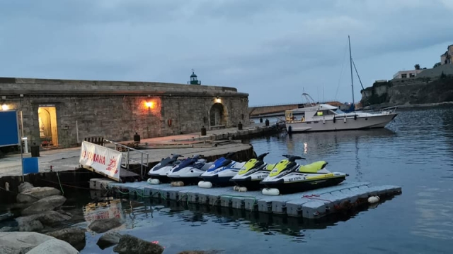 Jetski au vieux port de Bastia