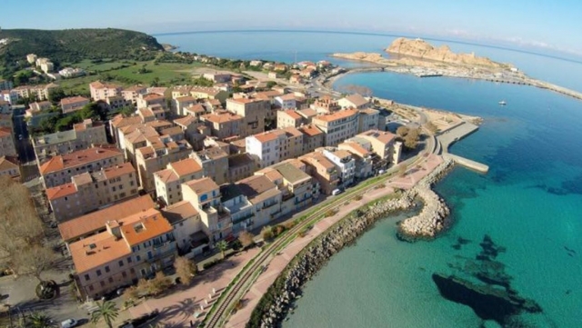 Panoramic view of Ile Rousse 