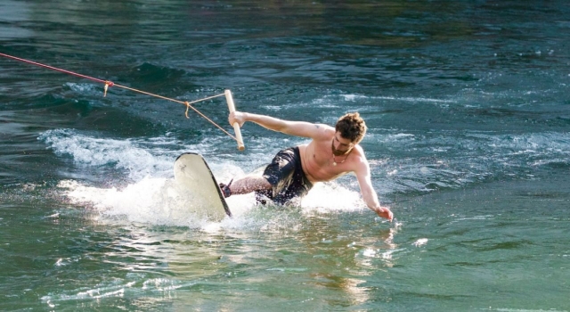 Start of the wakeboard activity