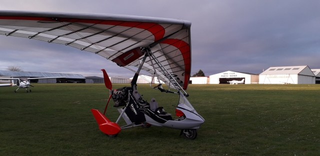 Notre ULM pendulaire vous attend à l'Aérodrome de Persan-Beaumont