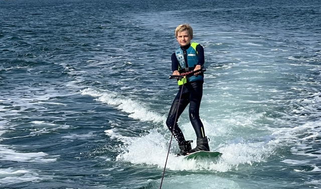  Enjoy a refreshing wakeboarding session 