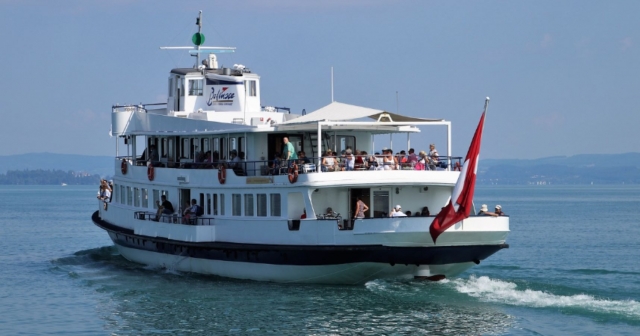  Unsere Kreuzfahrt findet in Begleitung eines staatlich geprüften lokalen Führers statt