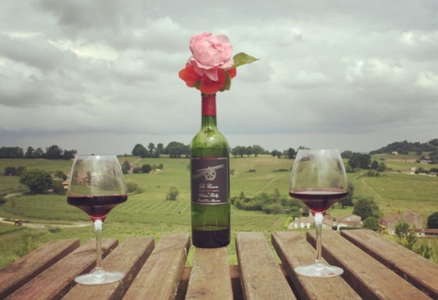  Entdecken Sie den Charme der Weine von Saint-Michel-de-Fronsac bei einem einzigartigen Weintourismus-Erlebnis. 