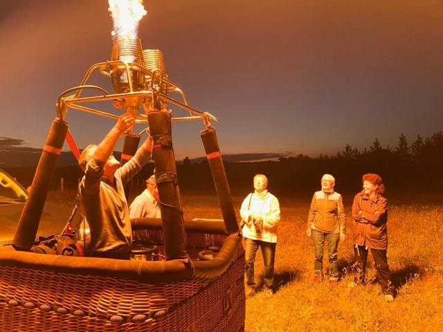  Preparazione per un volo notturno 