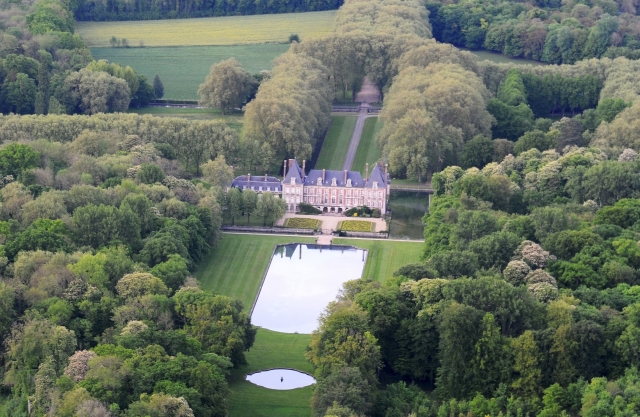  Vista mozzafiato sul castello di Fontainebleau 