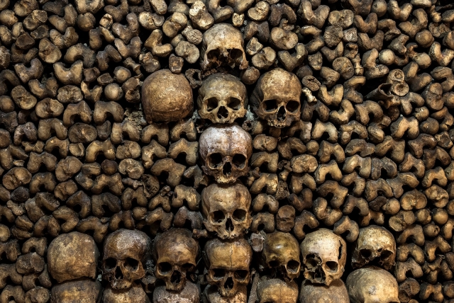 descente dans les catacombes