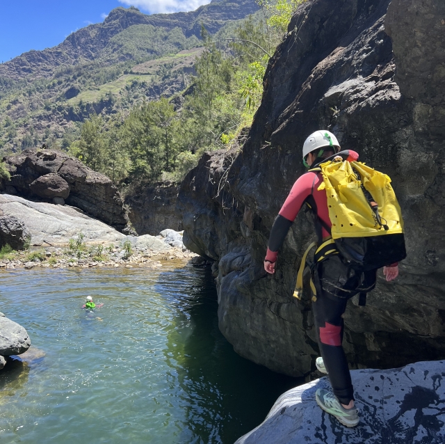  saltare nell'acqua dei canyon della riunione 
